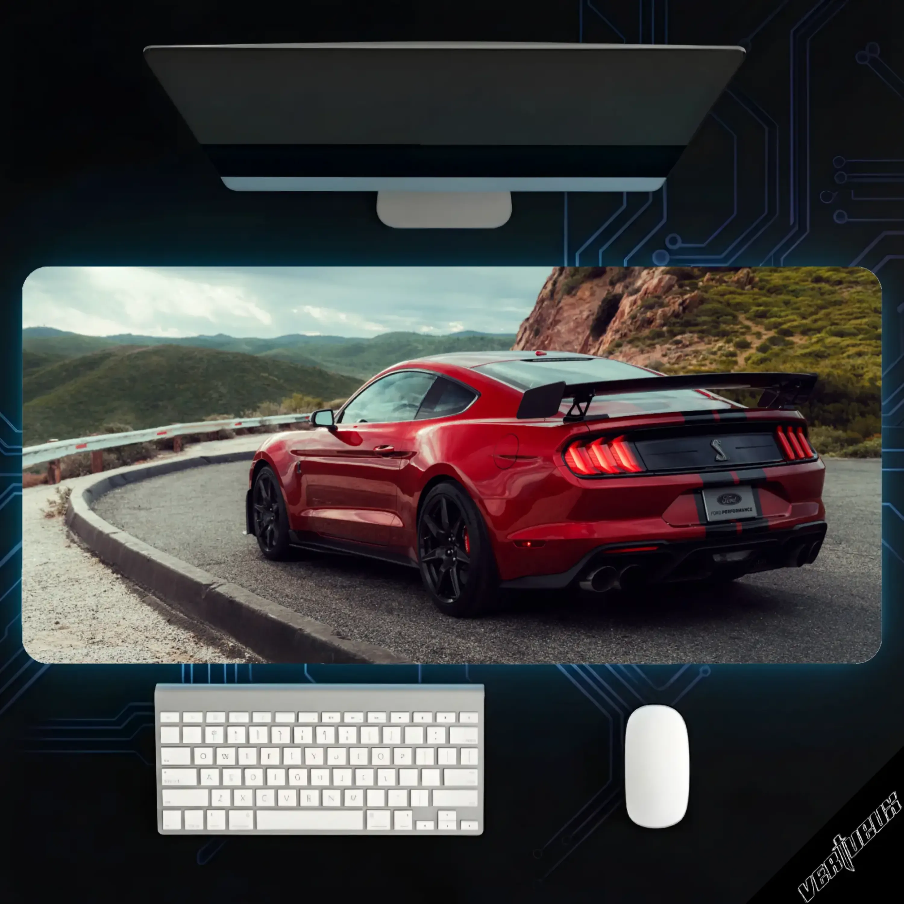 Car Avero, 70x30 / 90x40 Mousepad